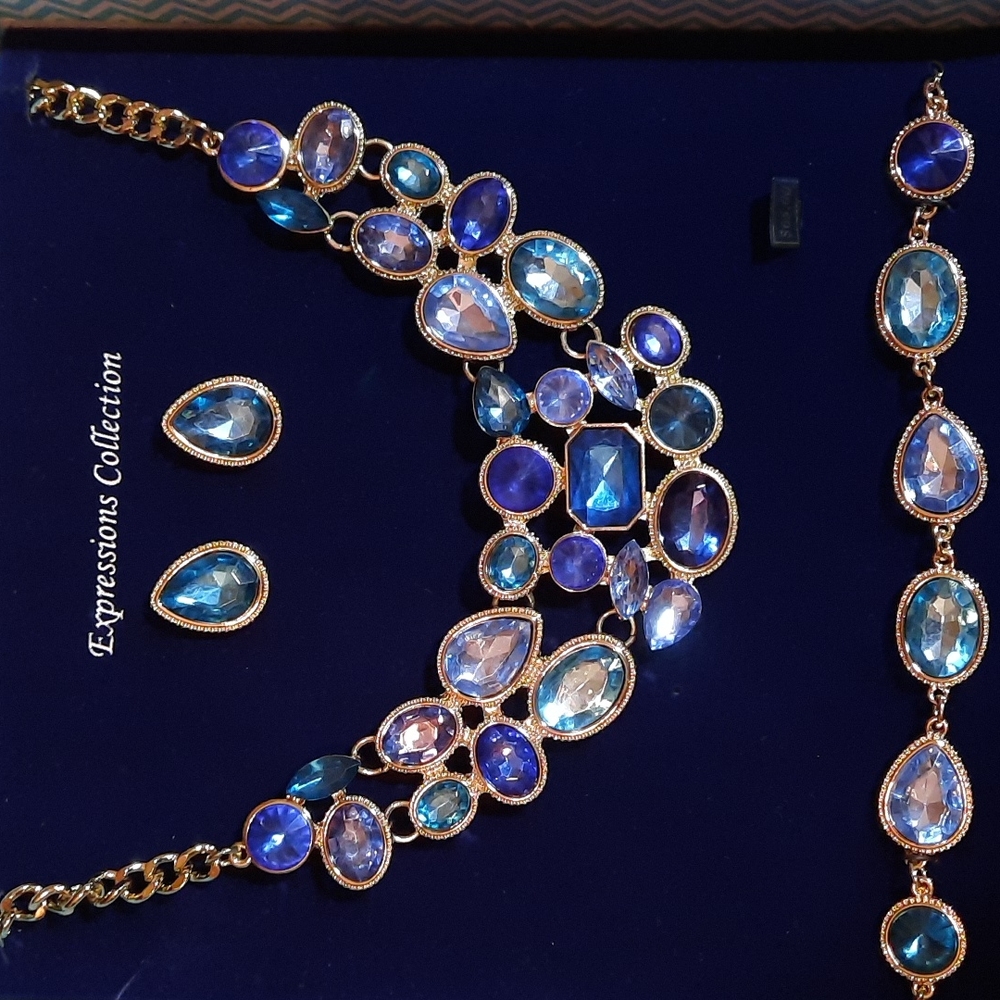 Bella Perlina 3 pc Set Gold & Blues